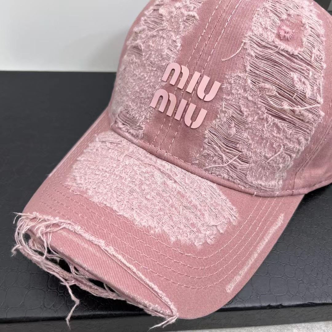 Miu Miu Caps